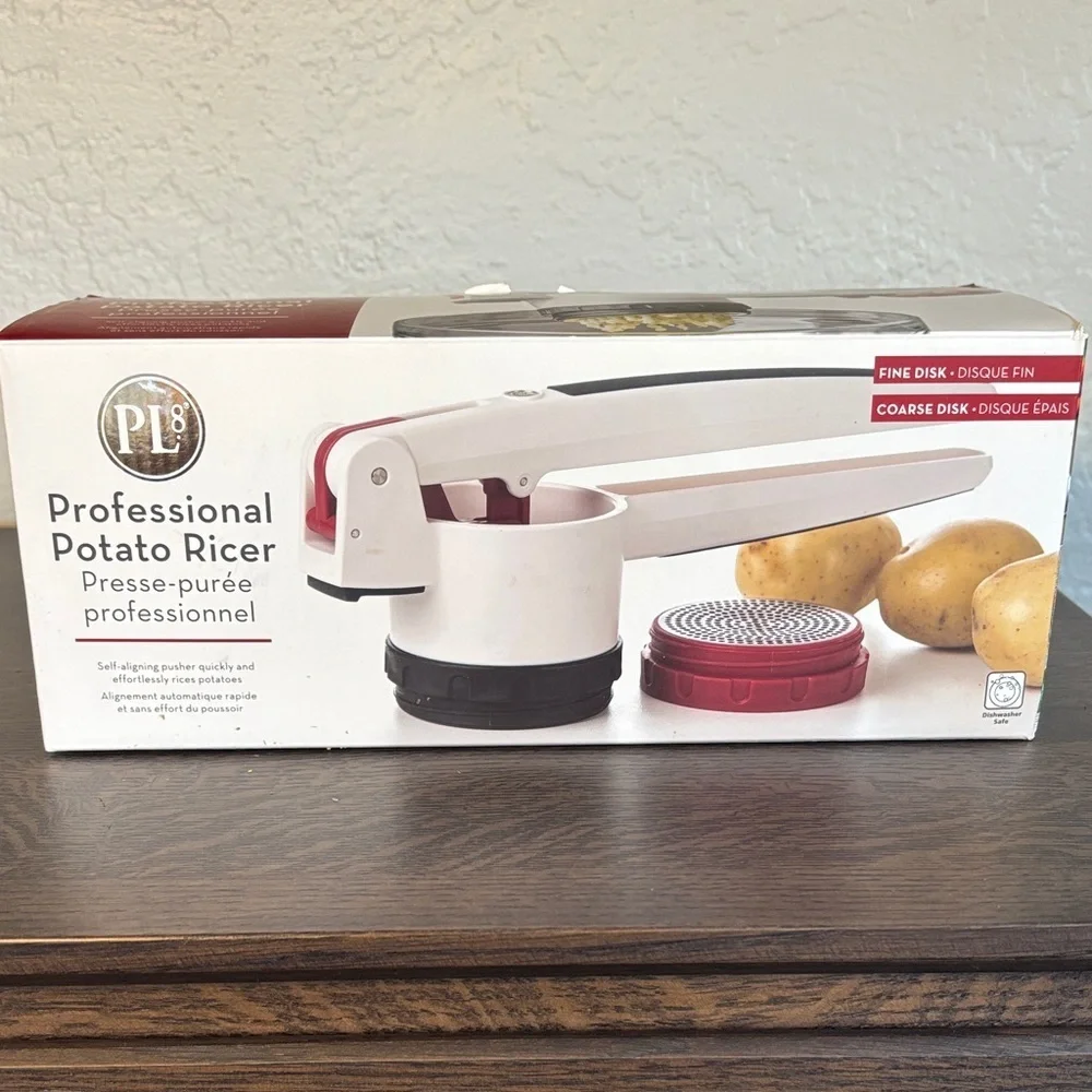NWT Professional Potato Ricer With Fine and Course Disks